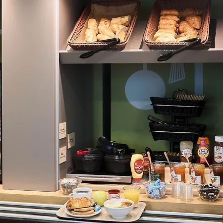 B&B Hotel Bretigny-Sur-Orge Hotel 2*