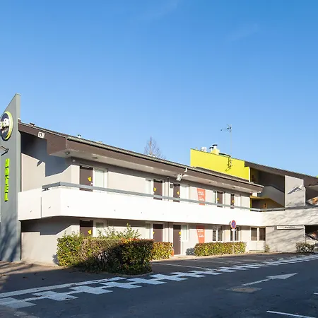 B&B Hotel Bretigny-Sur-Orge Hotell