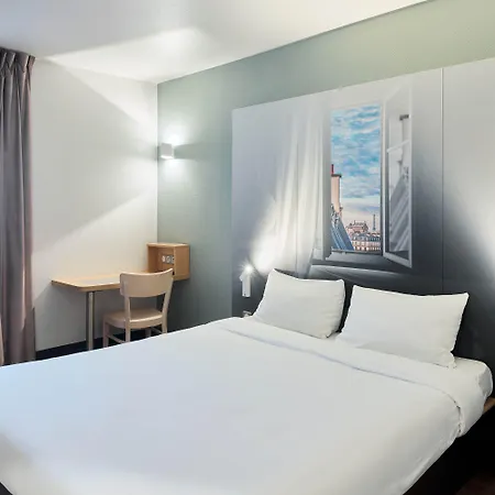 B&B Hotel Bretigny-Sur-Orge Hotel 2*