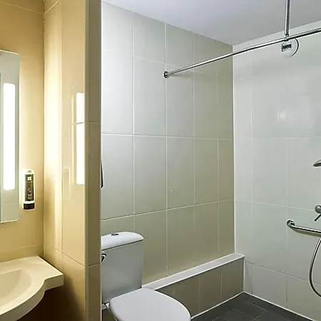 B&B Hotel Bretigny-Sur-Orge