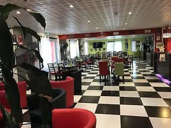 B&B Hotel Bretigny-Sur-Orge 2* Brétigny-sur-Orge