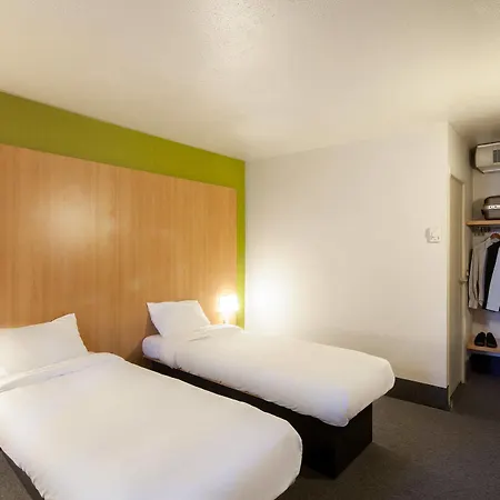 B&B Hotel Bretigny-Sur-Orge Hotel 2*